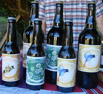 Bière Bio Ambrée artisanale Charlie et les Drôles de Cônes 33cl - Brasserie  des Garrigues